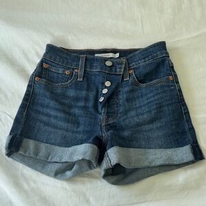 Levi’s Wedgie Shorts